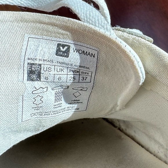 Veja Esplar Sneakers in White Natural Leather & Suede | Size 8 - Picture 12 of 12